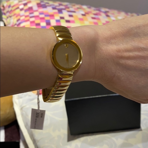 Watch - Picture 4 of 4